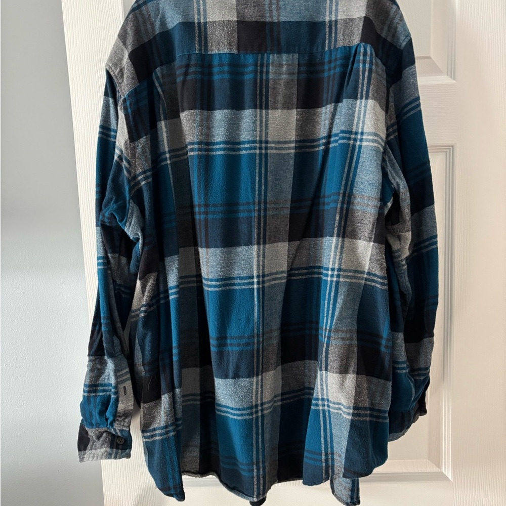 The Foundry Supply Co. Blue and Gray Plaid Casual Button Down Shirt 3XLT - Picture 3 of 3